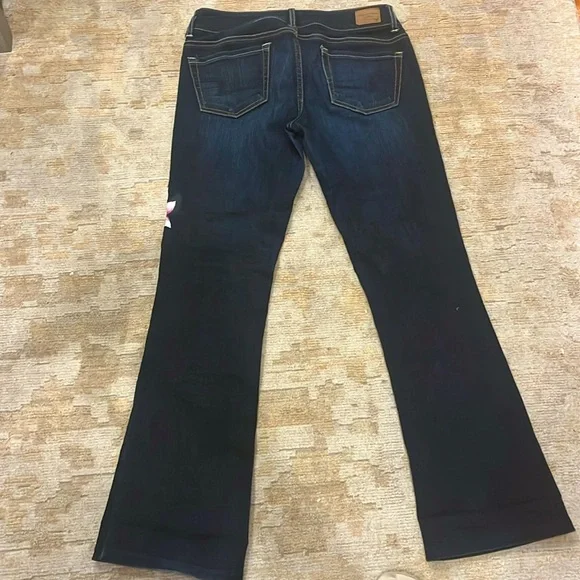 American Eagle custom hand painted dark wash stretch low rise “artist” size 4 - Picture 2 of 5